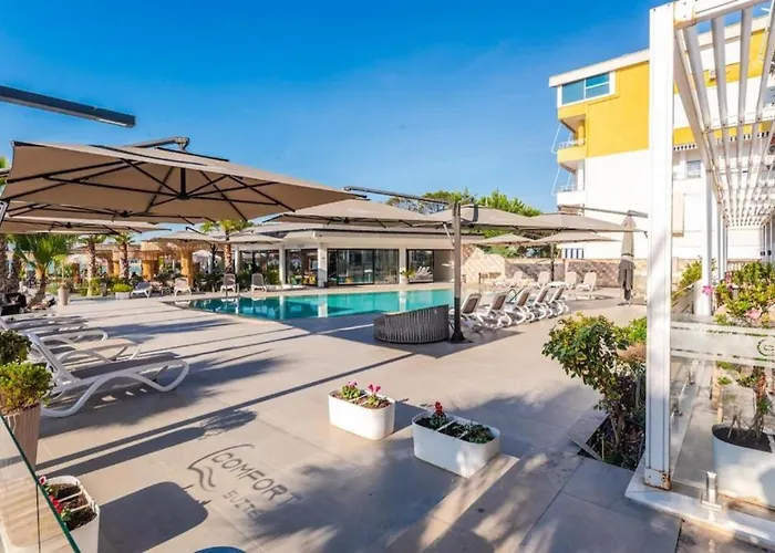 Relax Seafront By Ps Lägenhet Golem (Tirana)